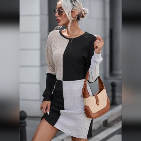 🌷LAST TWO!!  Black Ribbed Color Block Drop Shoulder Long Sleeve Mini Dress - Picture 3 of 8